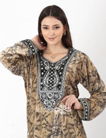 embroidered amaranth jalabiya