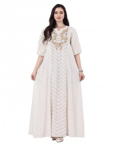 A jalabiya with an elegant and refined design