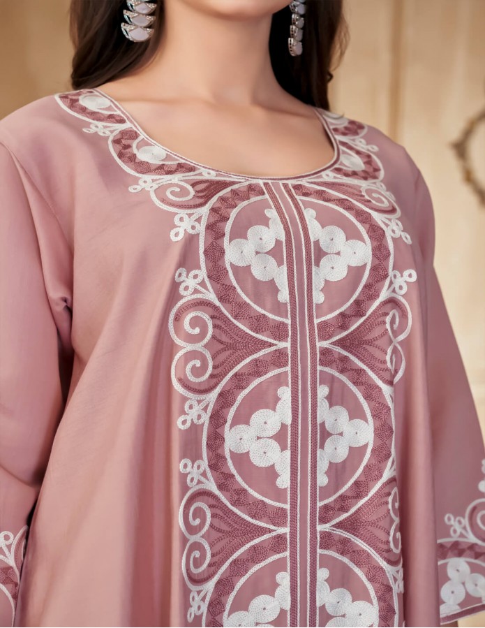 "Masa of Luxury" Girls' Jilbab in Flesh Color with Distinctive Embroidery