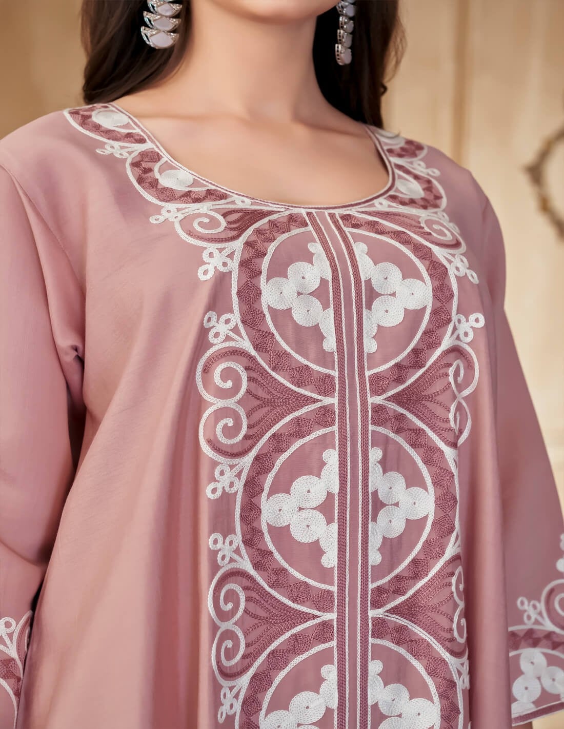 "Masa of Luxury" Girls' Jilbab in Flesh Color with Distinctive Embroidery