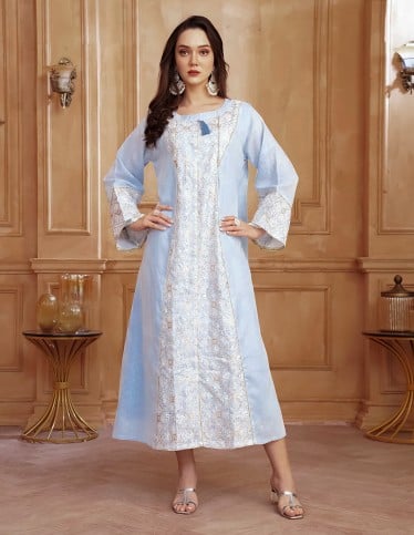 "Sky Refinement" Jilbab with Unique Embroidery on the Chest and Sleeves