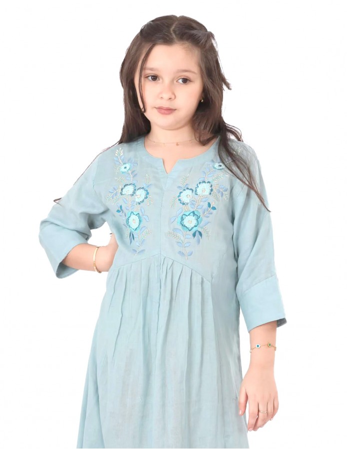 Girls' Jilbab with Long Sleeves and Soft Embroidery