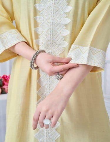 Short reception jalabiya with two-thirds sleeves