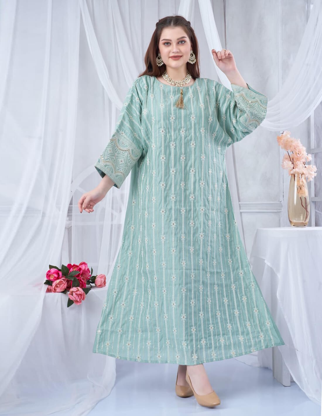 Two-thirds sleeve jalabiya with full embroidery