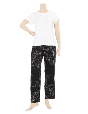 Dreamy Comfort, Relaxed Elegance: Your Perfect Sleep Pajamas!
