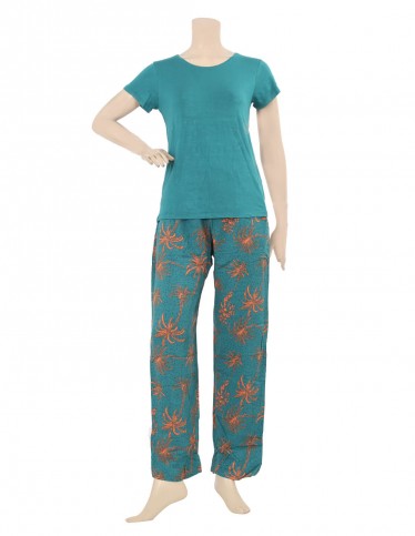 Supreme Comfort, Loungewear Style: Your Cozy Everyday Pajamas!