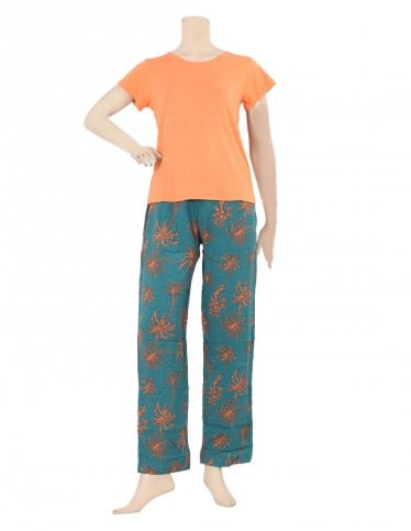 Supreme Comfort, Loungewear Chic: Your Cozy Sleep Pajama Set!