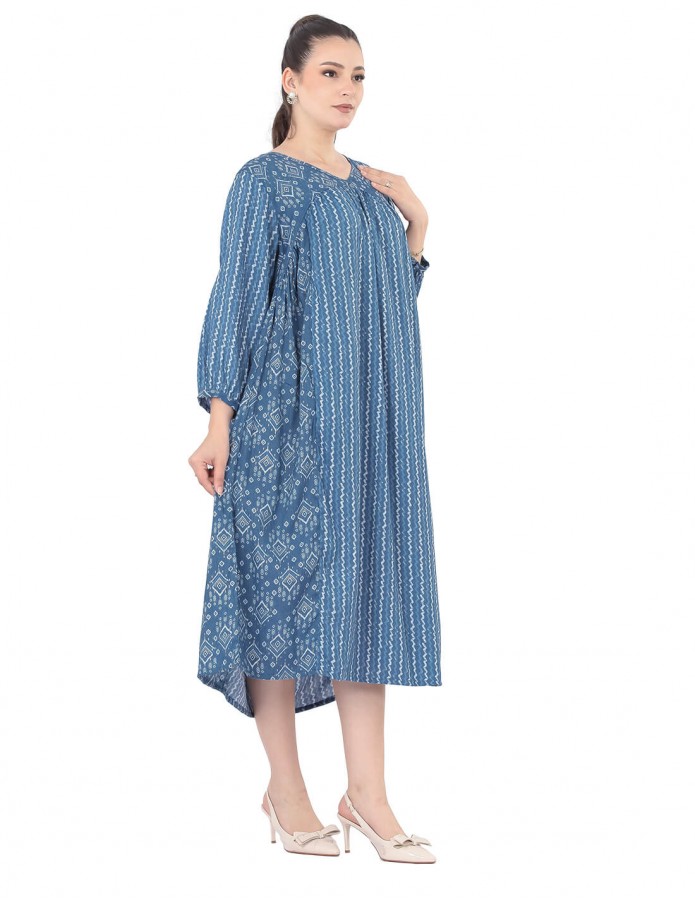 Blue casual jalabiya with patterns.