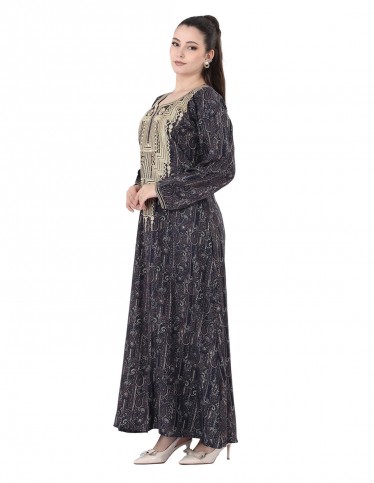 Embroidered jalabiya
