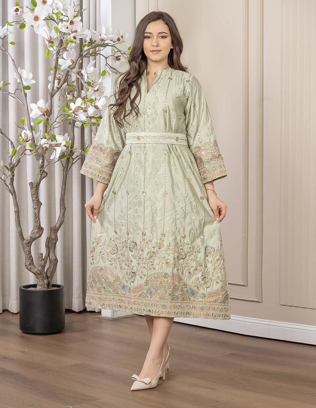Short Jalabiya with Half Sleeves and Embroidery