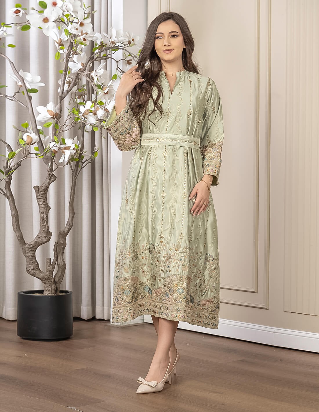 Short Jalabiya with Half Sleeves and Embroidery