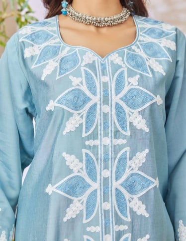 Sky blue jalabiya with embroidery.