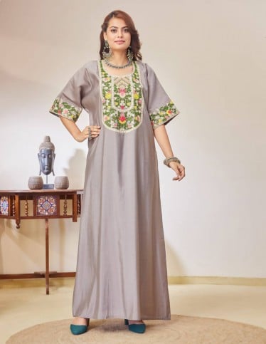 Gray jalabiya with floral embroidery.