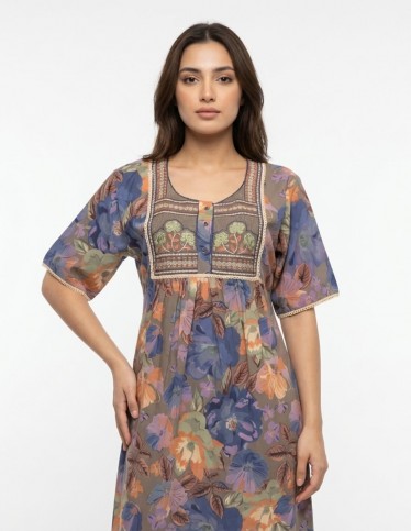 Lavender Floral Daily Jalabiya with Colorful Embroidery & Lace Trim.