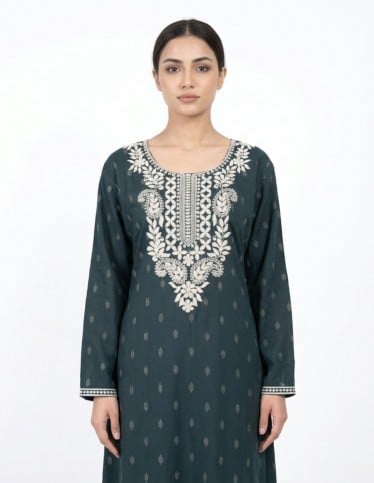 "Nukhba" Floral Jalabiya with Direct Embroidery on Chest & Sleeves.