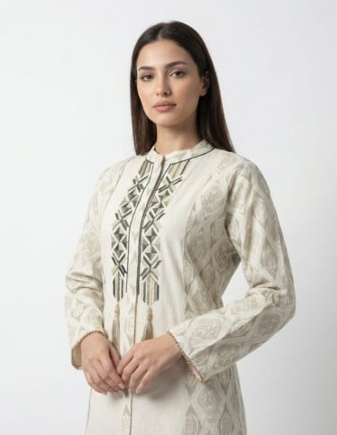 "Haya" Modern Jalabiya - Plain & Floral Mix with Chest Embroidery & Accessories.