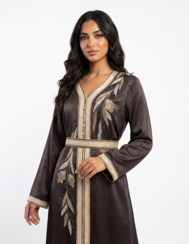 Royal Moroccan-Style Evening Jalabiya with Hand-Embroidery & Belt.