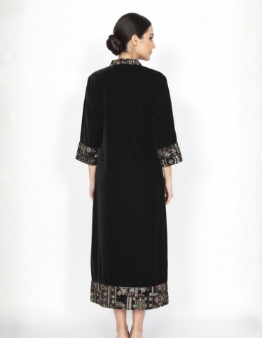 "Noreen" Midi Velvet Jalabiya – Delicate Full-Body Embroidery (Bodice, Sleeves & Hem).