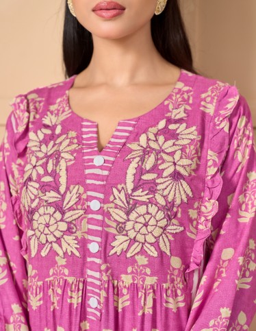 "Nesma" Rayon Jalabiya – Exquisite Hand-Embroidered Craftsmanship.