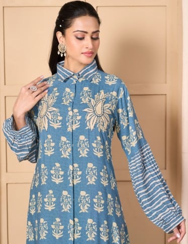 "Areej" Modern Jalabiya – Tiered Shirt-Dress Design with Floral & Striped Prints.