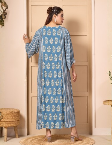 "Camellia" Reception Gown – Tiered Shirt-Style with Direct Embroidery.