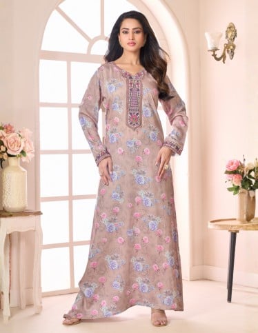 "Nesma" Daily Jalabiya – Soft Cotton-Feel Fabric with Delicate Embroidery.