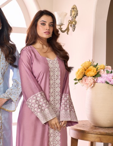 "Layan" Reception Gown – Silk-Crepe Style with Royal White Embroidery.