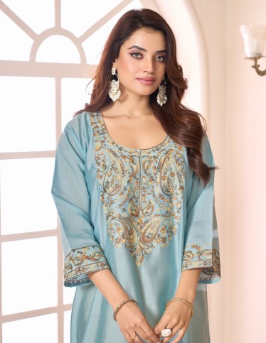 "Kashmir" Daily Jalabiya Soft Crepe with Direct Kashmiri Embroidery.