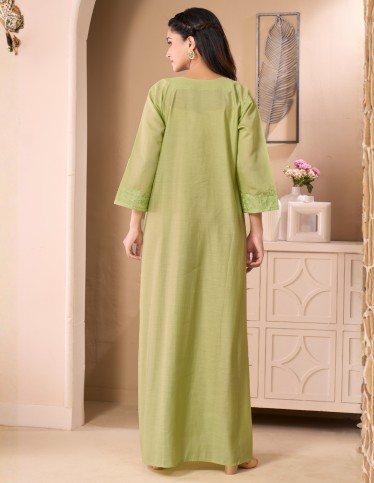 Classic Reception Jalabiya – Aari Embroidery on Bodice & Sleeves.