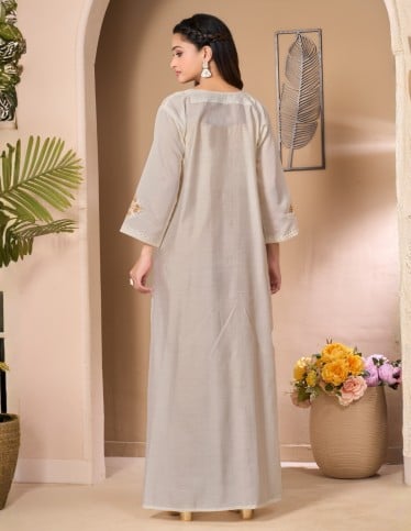 "Noor" Royal Reception Jalabiya – Off-White with Full Front Two-Tone Aari Embroidery.