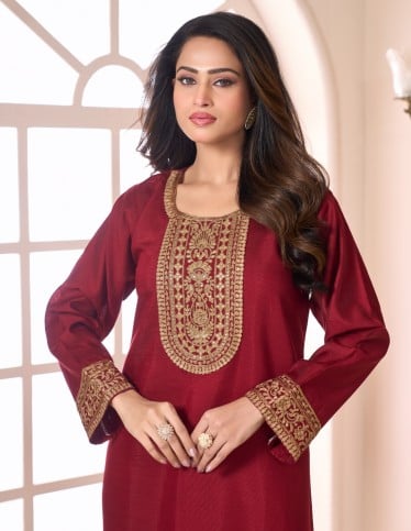 "Sultana" Reception Gown – Deep Oudi with Soft Aari, Qasab & Sequin Embroidery.