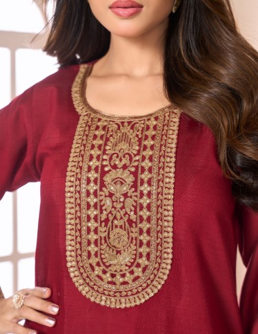 "Sultana" Reception Gown – Deep Oudi with Soft Aari, Qasab & Sequin Embroidery.