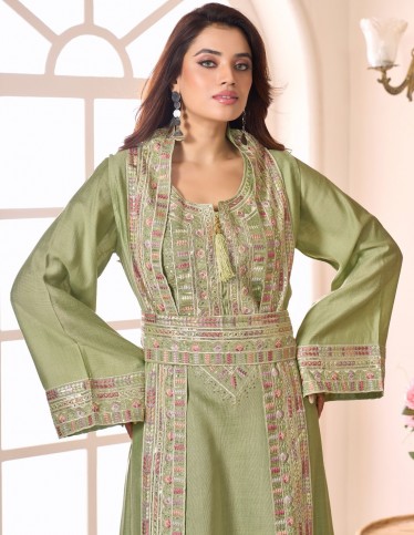 "Layali" Evening Gown – Two-Piece Style with Belt & Luxe Embroidery.