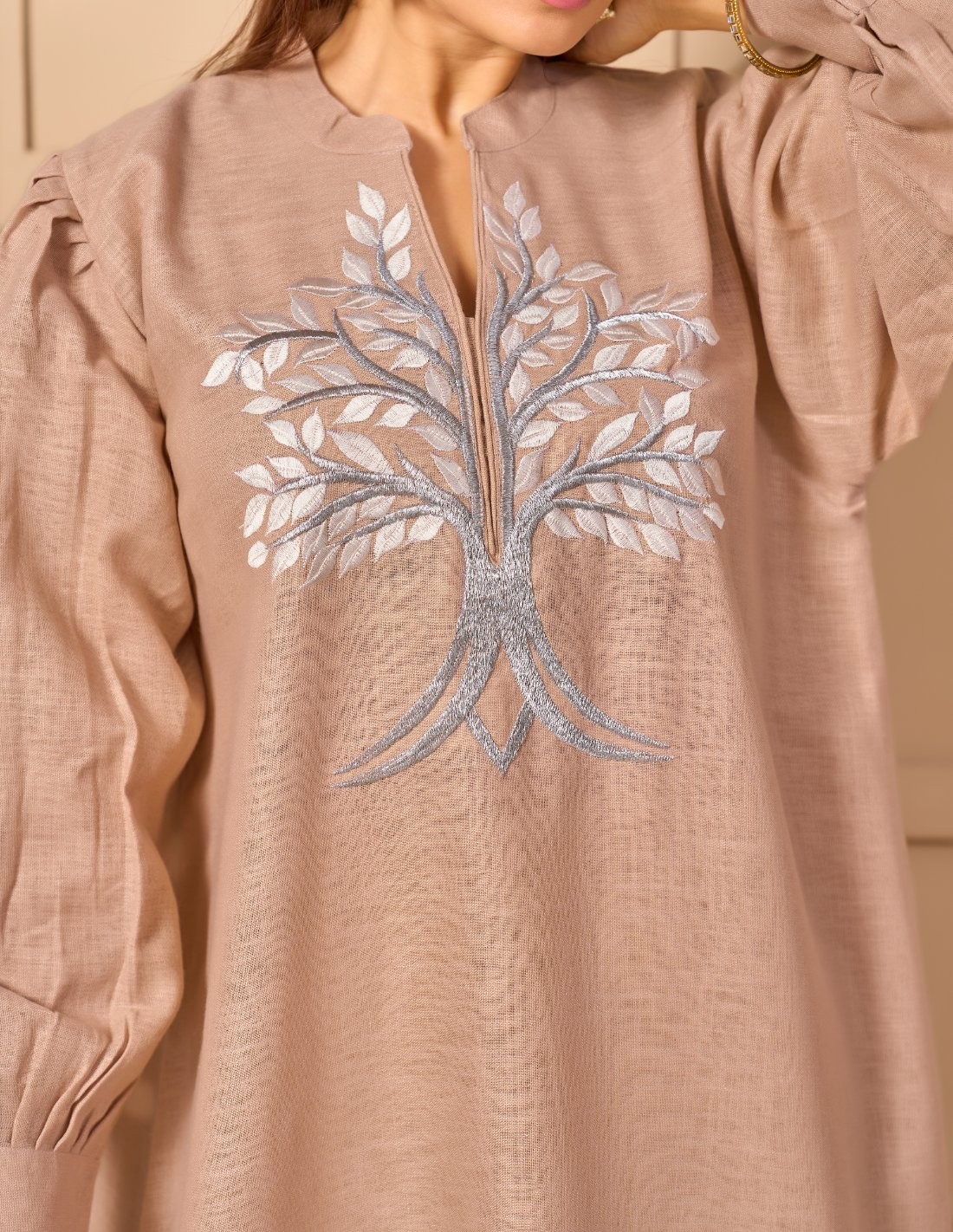 "Linen-Look Elegance" Abaya-Style Jalabiya with Mandarin Collar & Silver Tree Embroidery - Nude Beige