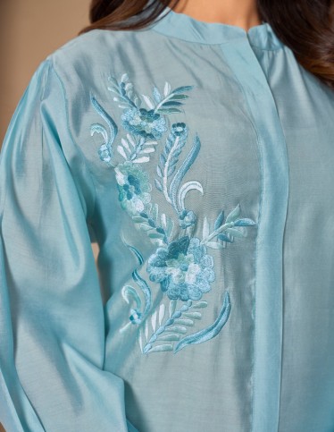 "Turquoise Bliss" Silk-Look Jalabiya with Hand-Embroidered Floral Details