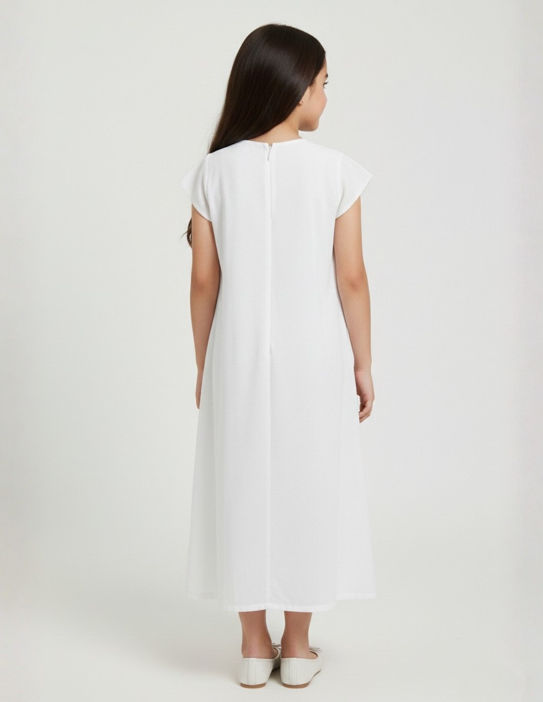 Pristine White Girls' Jalabiya with Silver Geometric Embroidery