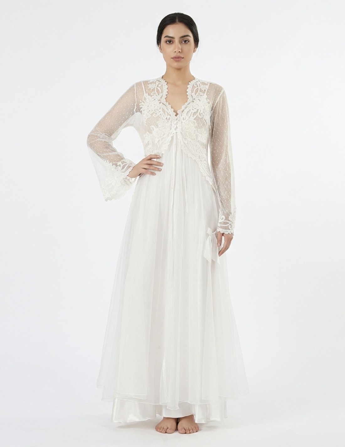 Shine on Your Big Night: Luxurious Bridal Lace Nightgown!