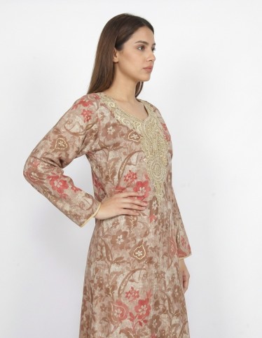 Elegant Floral Print Jalabiya with Royal Embroidered Neckline