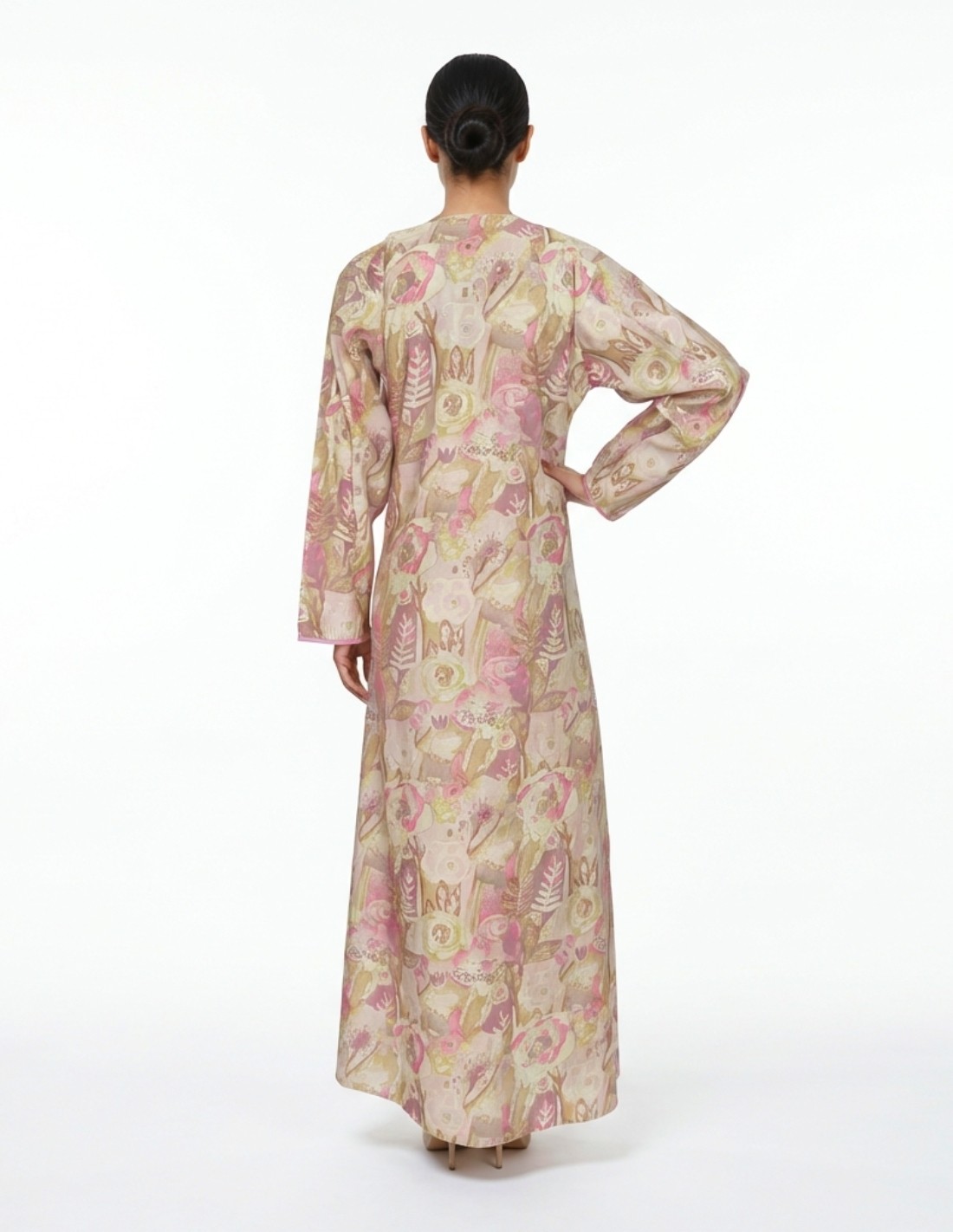Floral Casual Jalabiya with Gold Accents and Royal Chest Embroidery