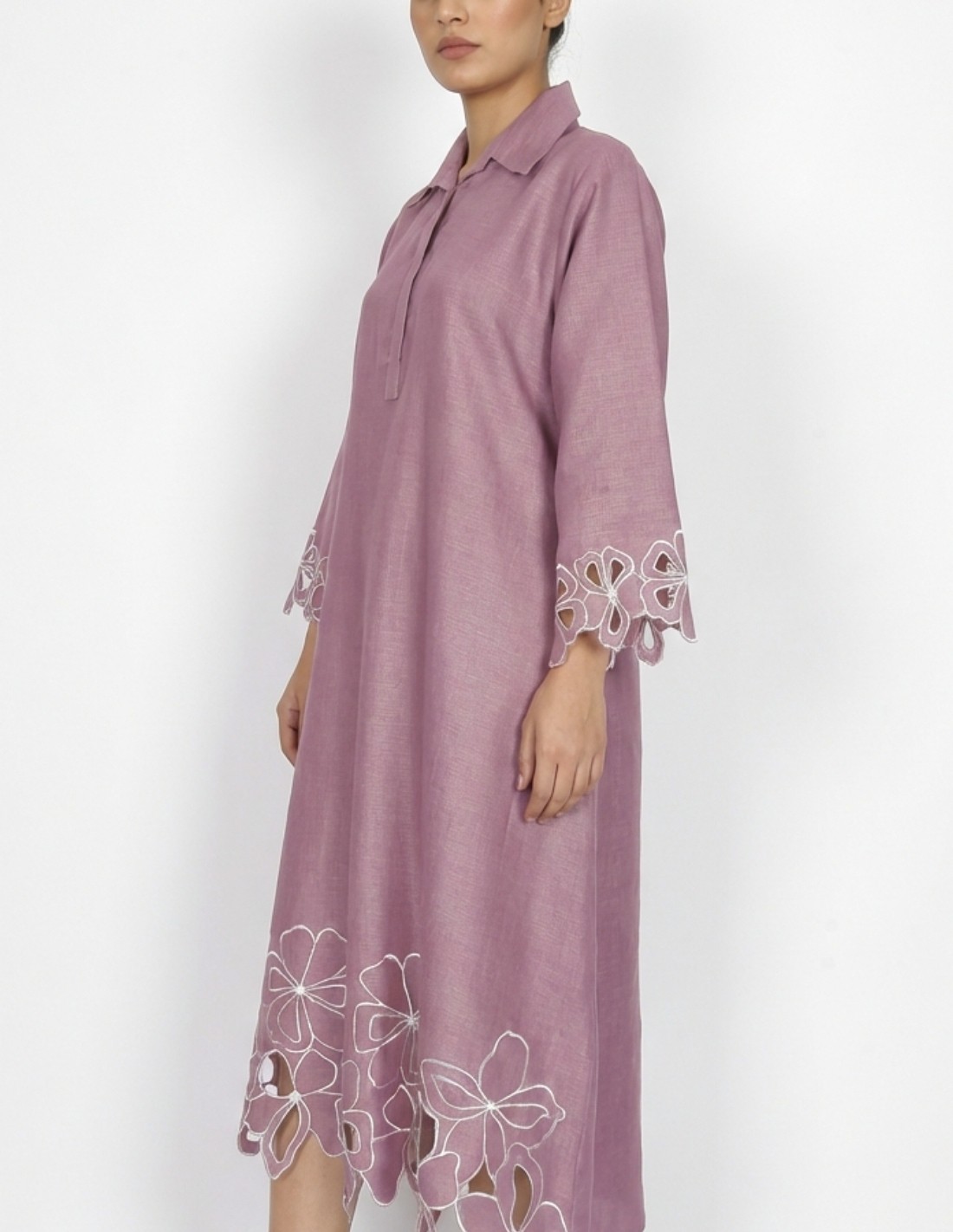Purple Linen-Style Jalabiya with Laser-Cut Floral Details