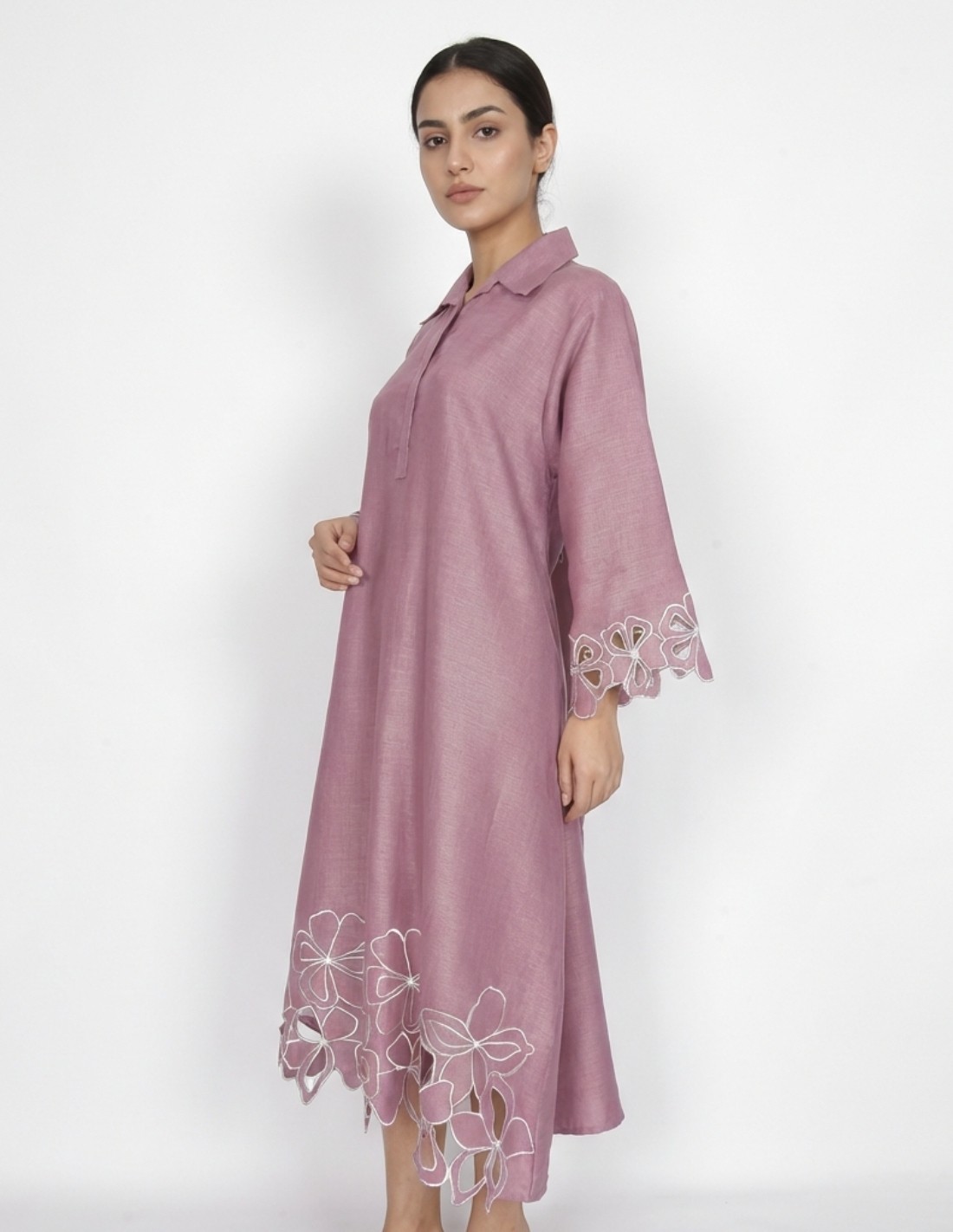 Purple Linen-Style Jalabiya with Laser-Cut Floral Details