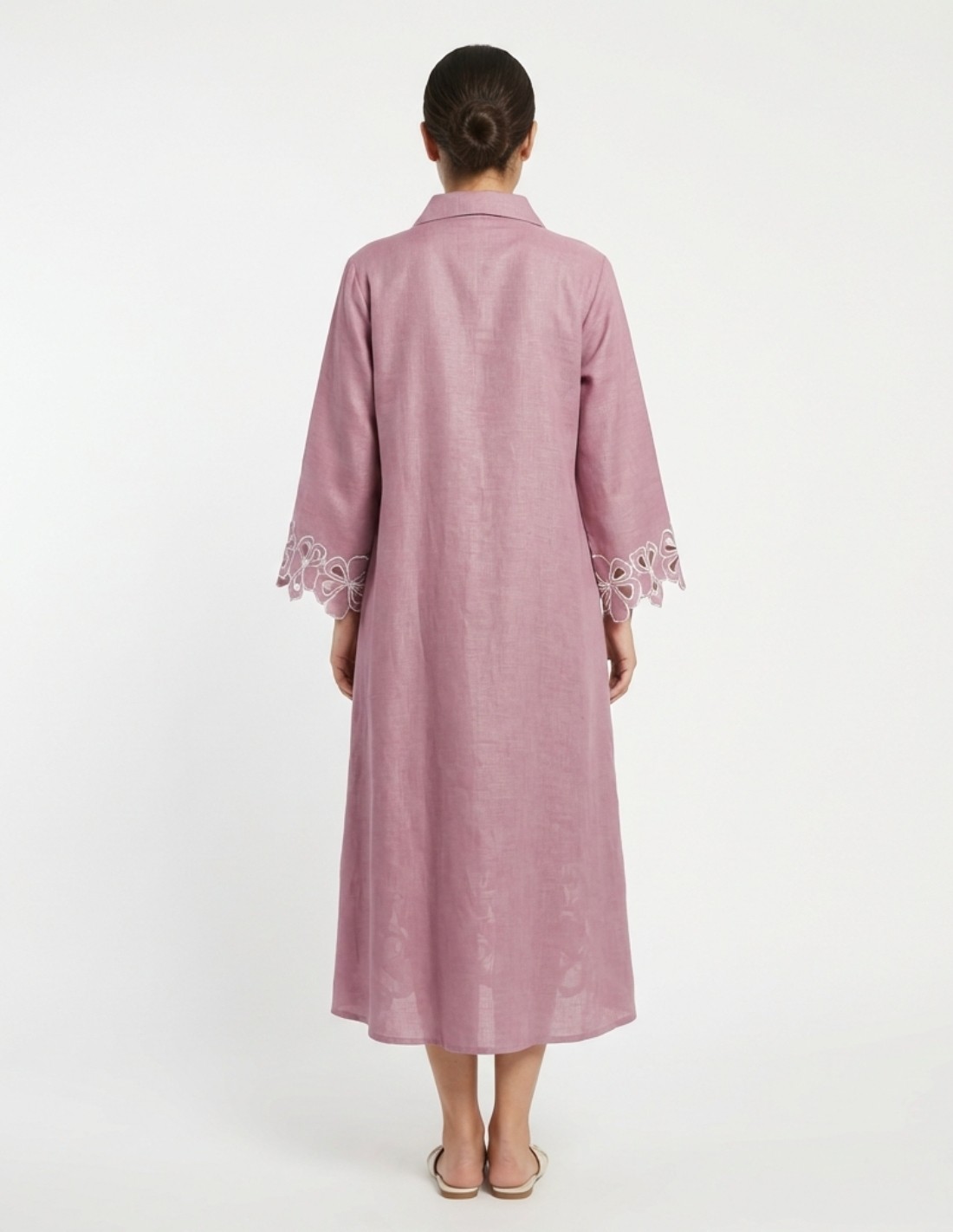 Purple Linen-Style Jalabiya with Laser-Cut Floral Details