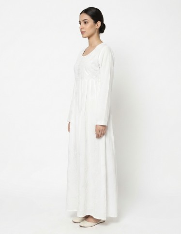 Pure White Jalabiya with Delicate Embroidery and Pleats