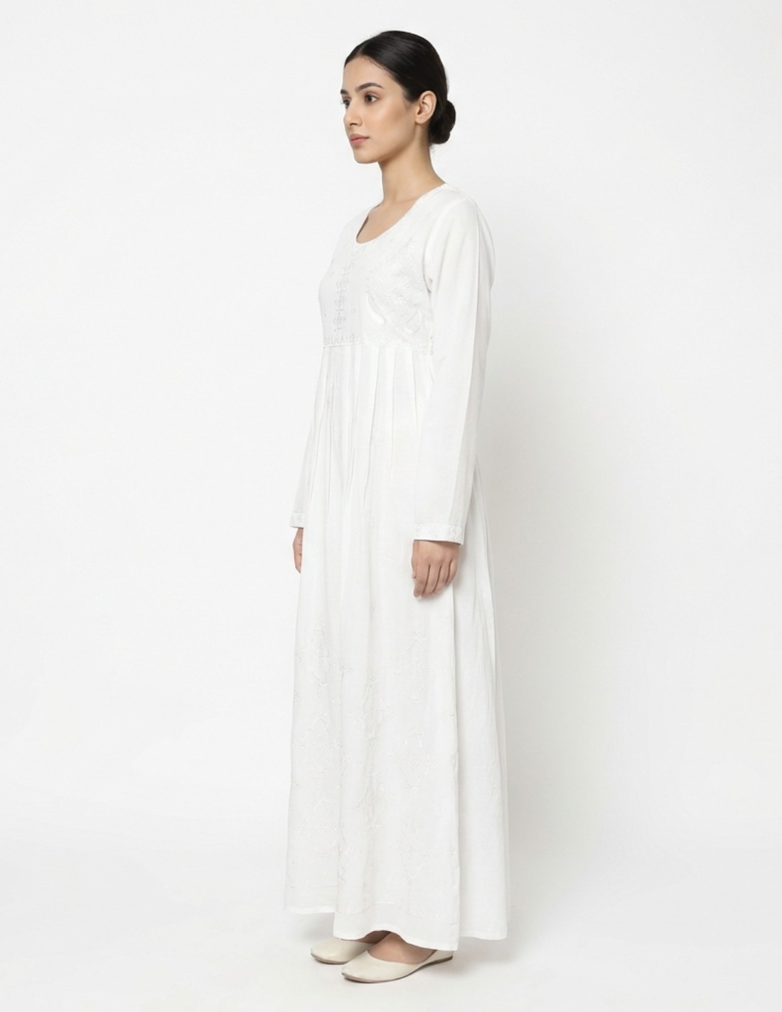Pure White Jalabiya with Delicate Embroidery and Pleats
