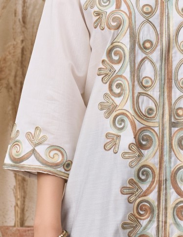 Elegant Embroidered Off-White Jalabiya