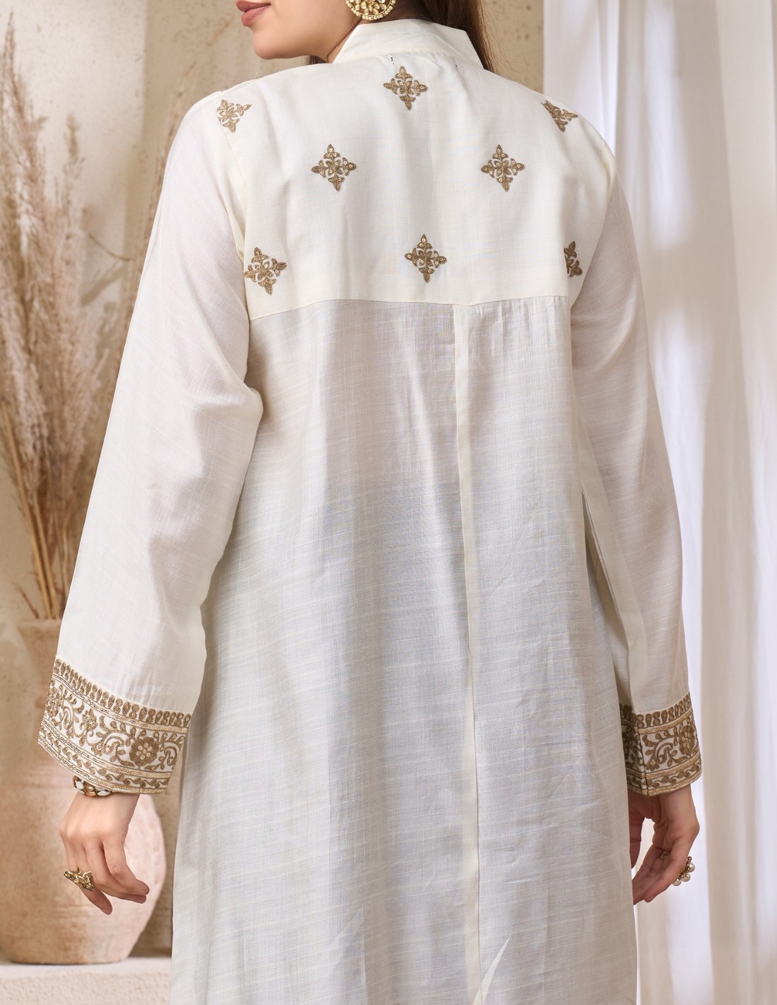 Ivory Gold Embroidered Jalabiya