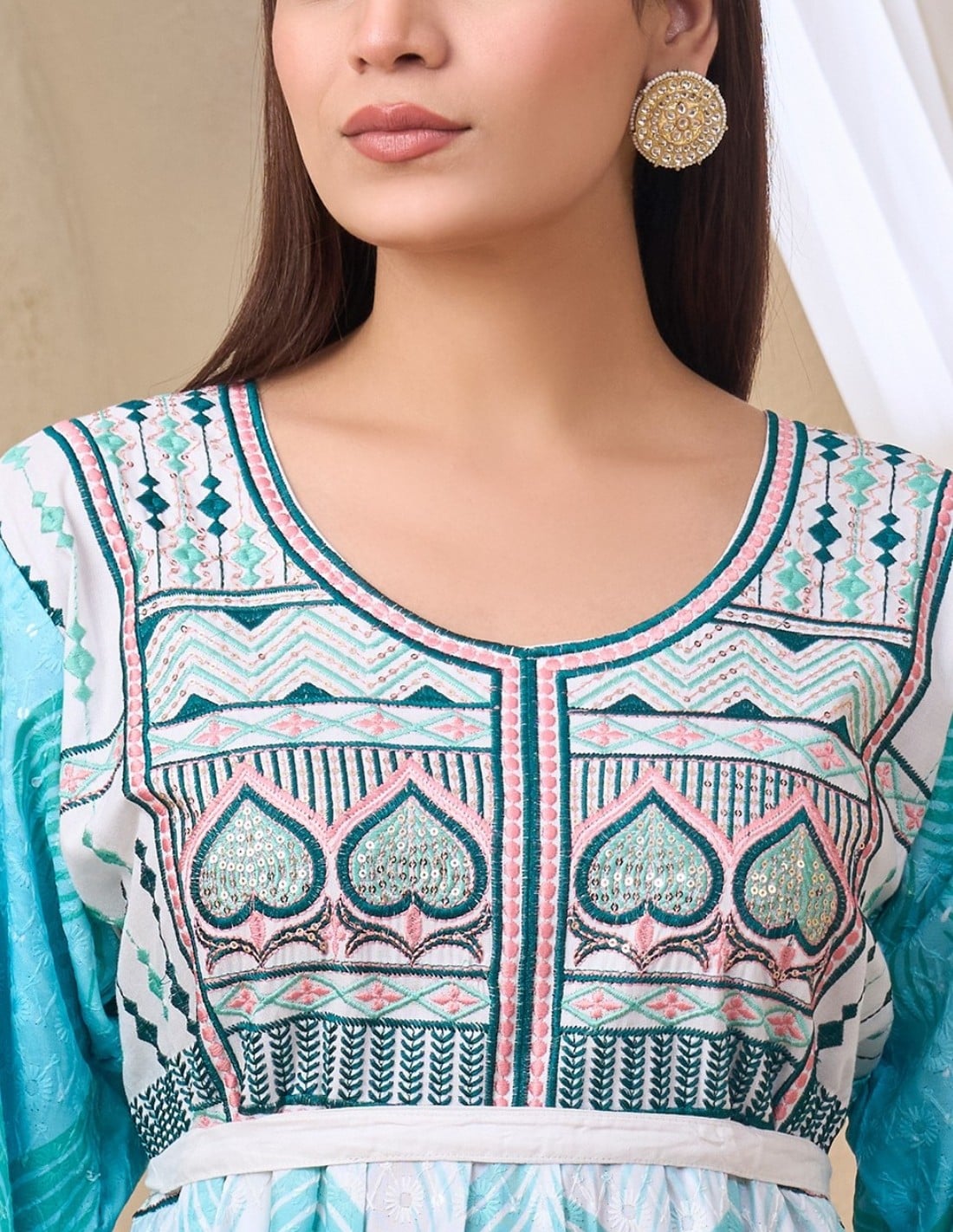 Vibrant Turquoise Jalabiya with Intricate Patterns
