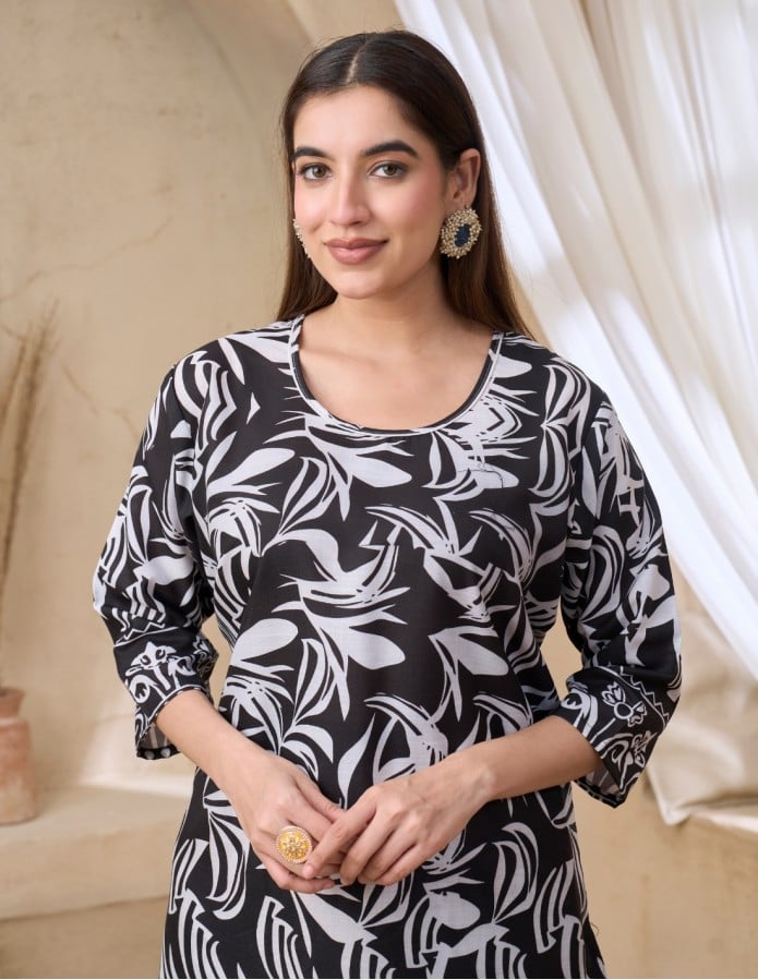Modern Abstract Print Co-ord Set - Tunic & Trousers