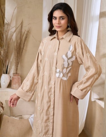 Elegant Embroidered Beige Jalabiya