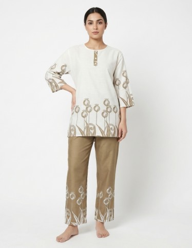 Elegant Floral Bloom Two-Piece Jalabiya Set